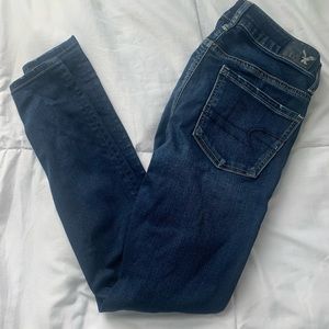 SOLD - American Eagle dark wash size 2 jeans